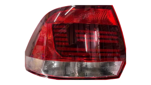 Tail lamp housing